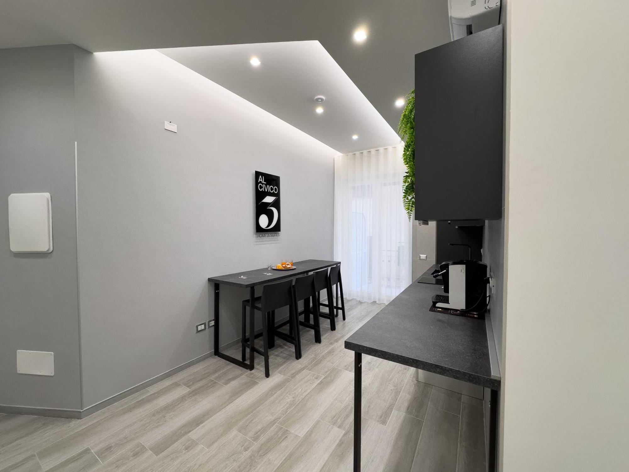Al Civico3 Home & Suites Салерно Екстериор снимка