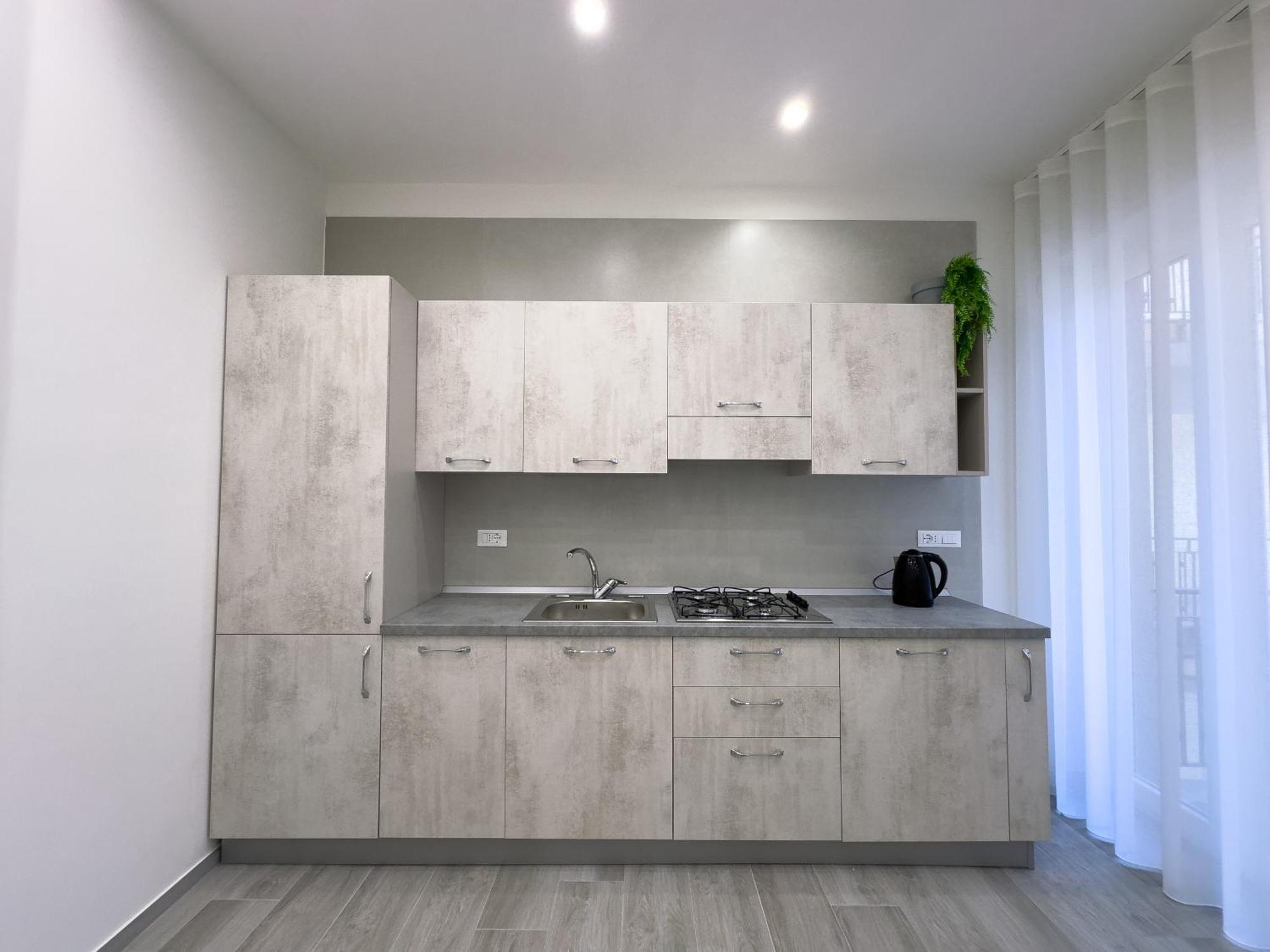 Al Civico3 Home & Suites Салерно Екстериор снимка
