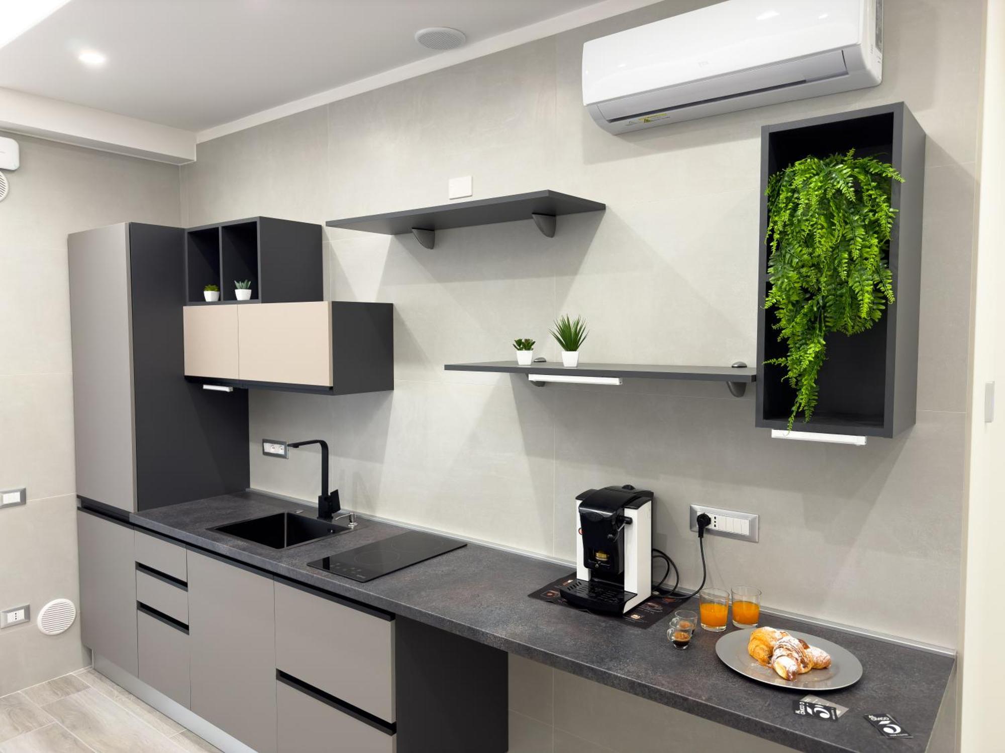 Al Civico3 Home & Suites Салерно Екстериор снимка
