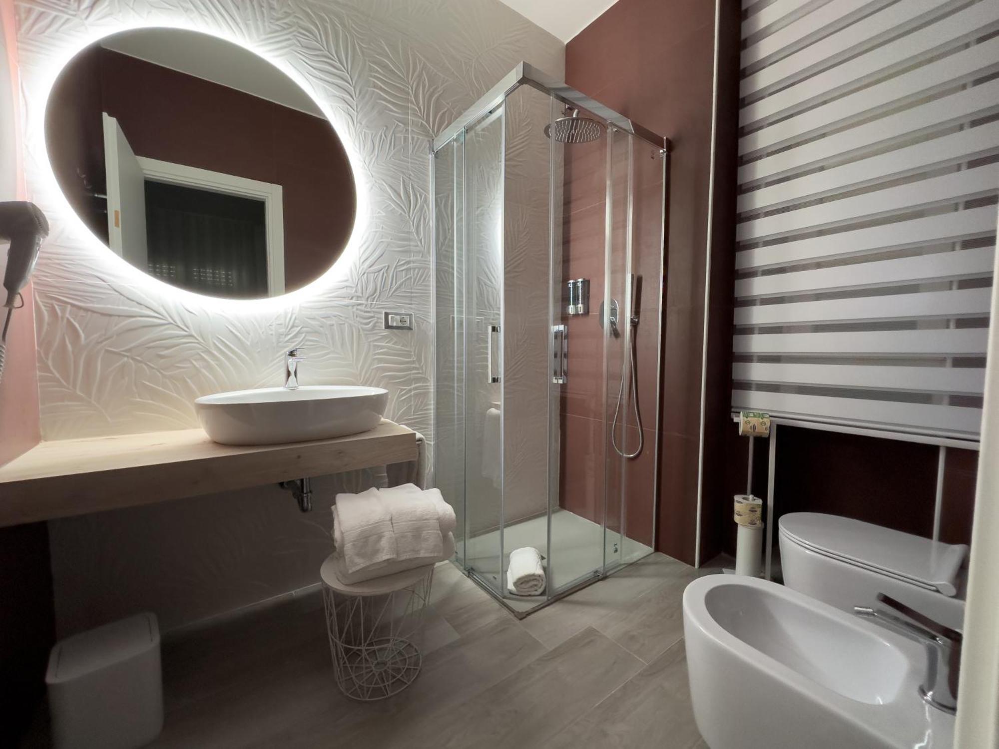 Al Civico3 Home & Suites Салерно Екстериор снимка